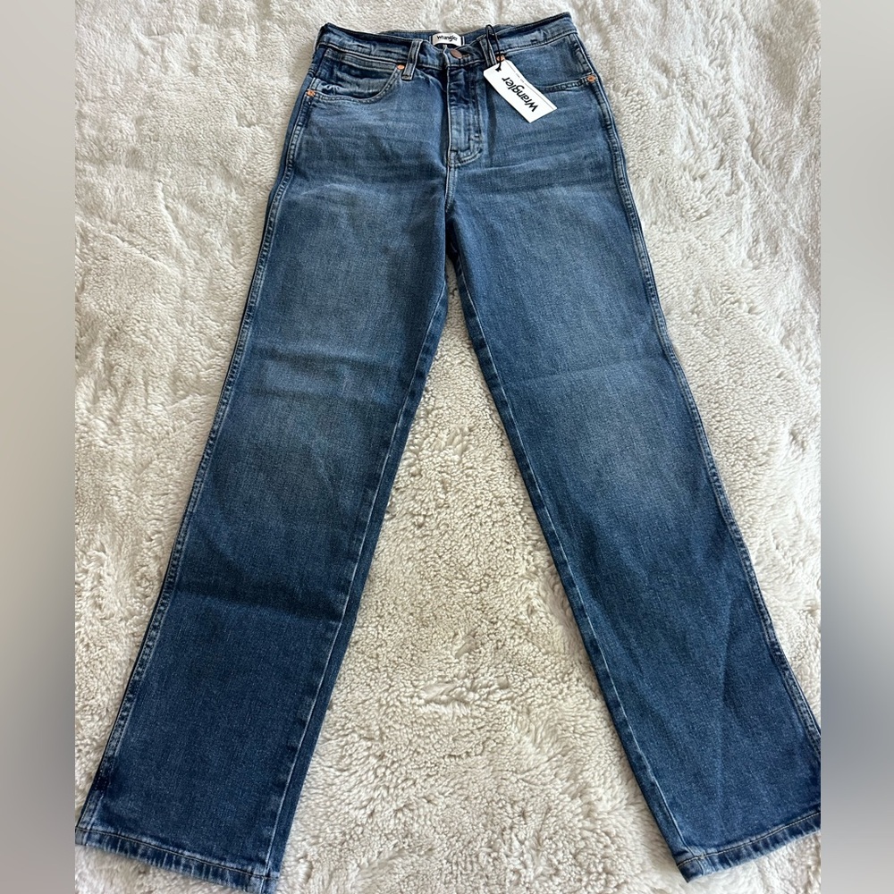 Wrangler jeans size 27